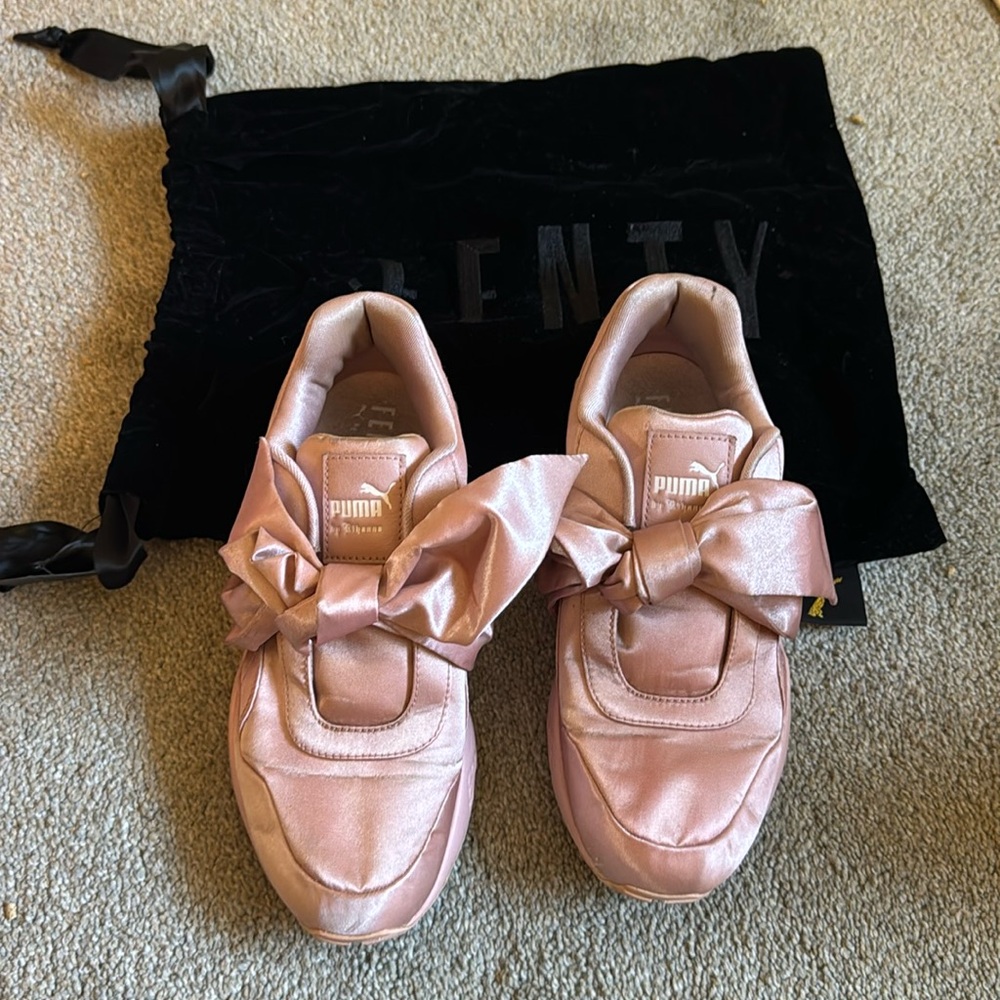 Fenty pink bow sneaker collab with Puma